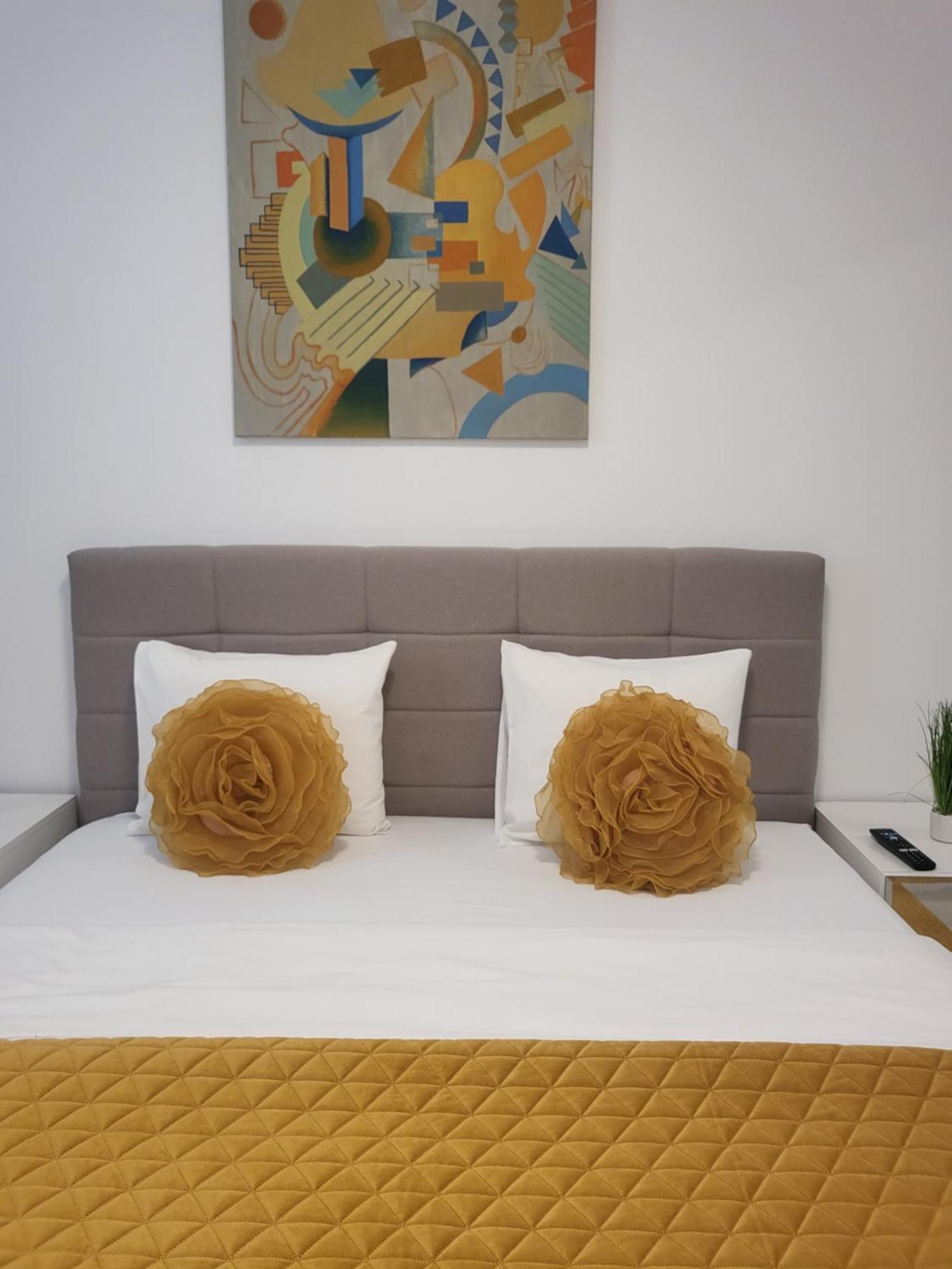 Hils Pallady Apartament Lyly Bucharest Exterior photo